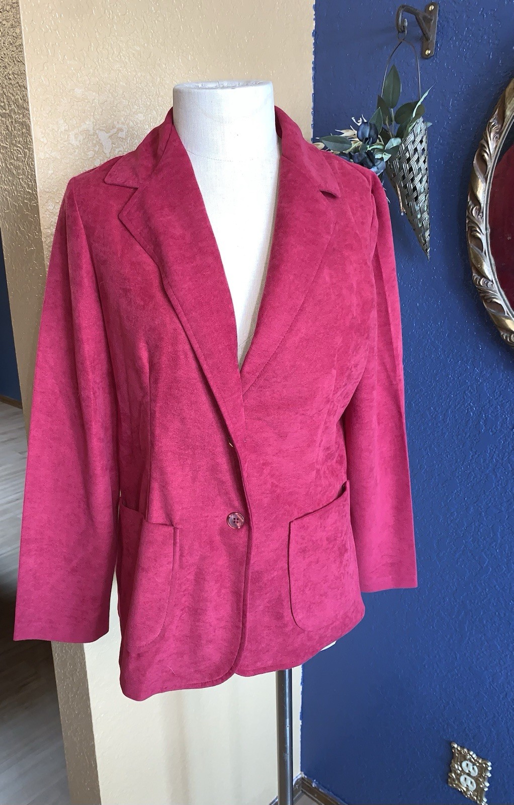 B2 80s Velour Blazer Jacket Sz M Pink Fuchsia Button Career Office Preppy