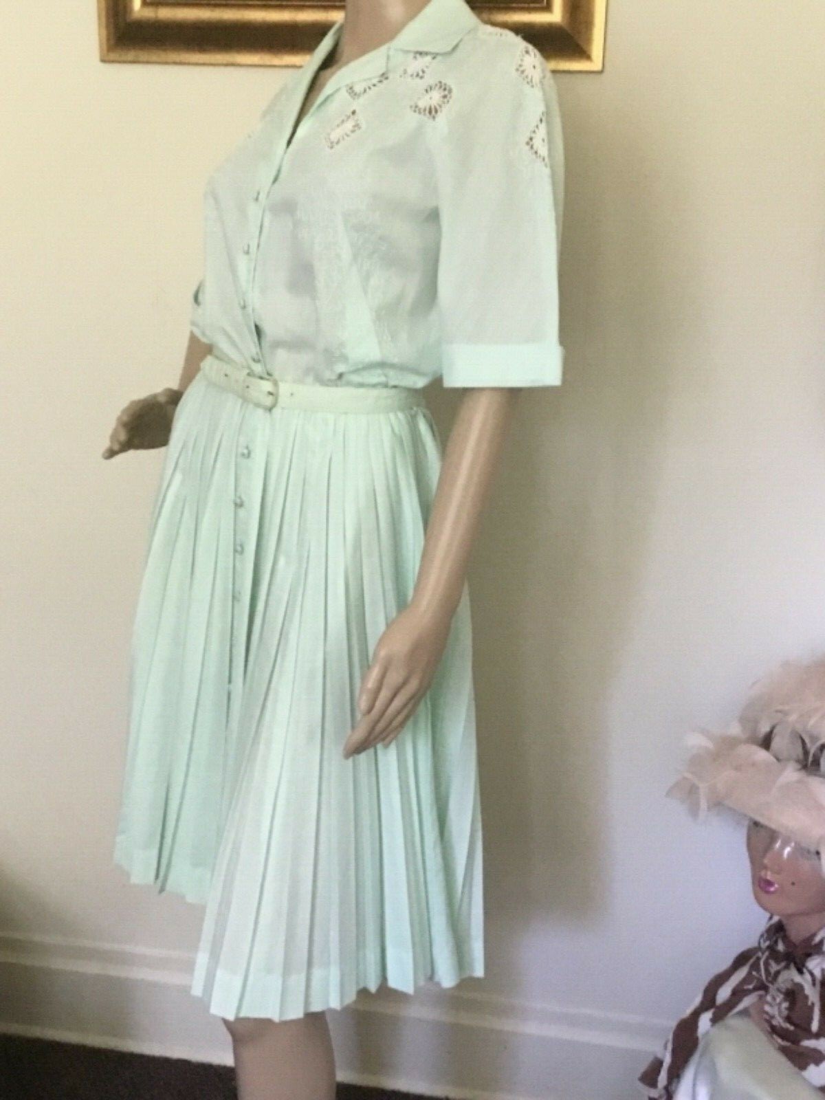 60’s Vintage Mint Green Retro Embroidered Cutout Mod “Carlye” Dress