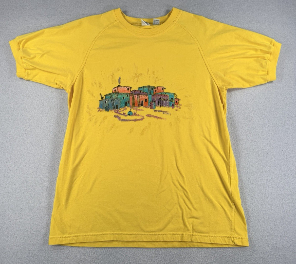 Womens VTG 90s Pueblo Southwest Colorful Yellow T Shirt Size Large SS Souvenir