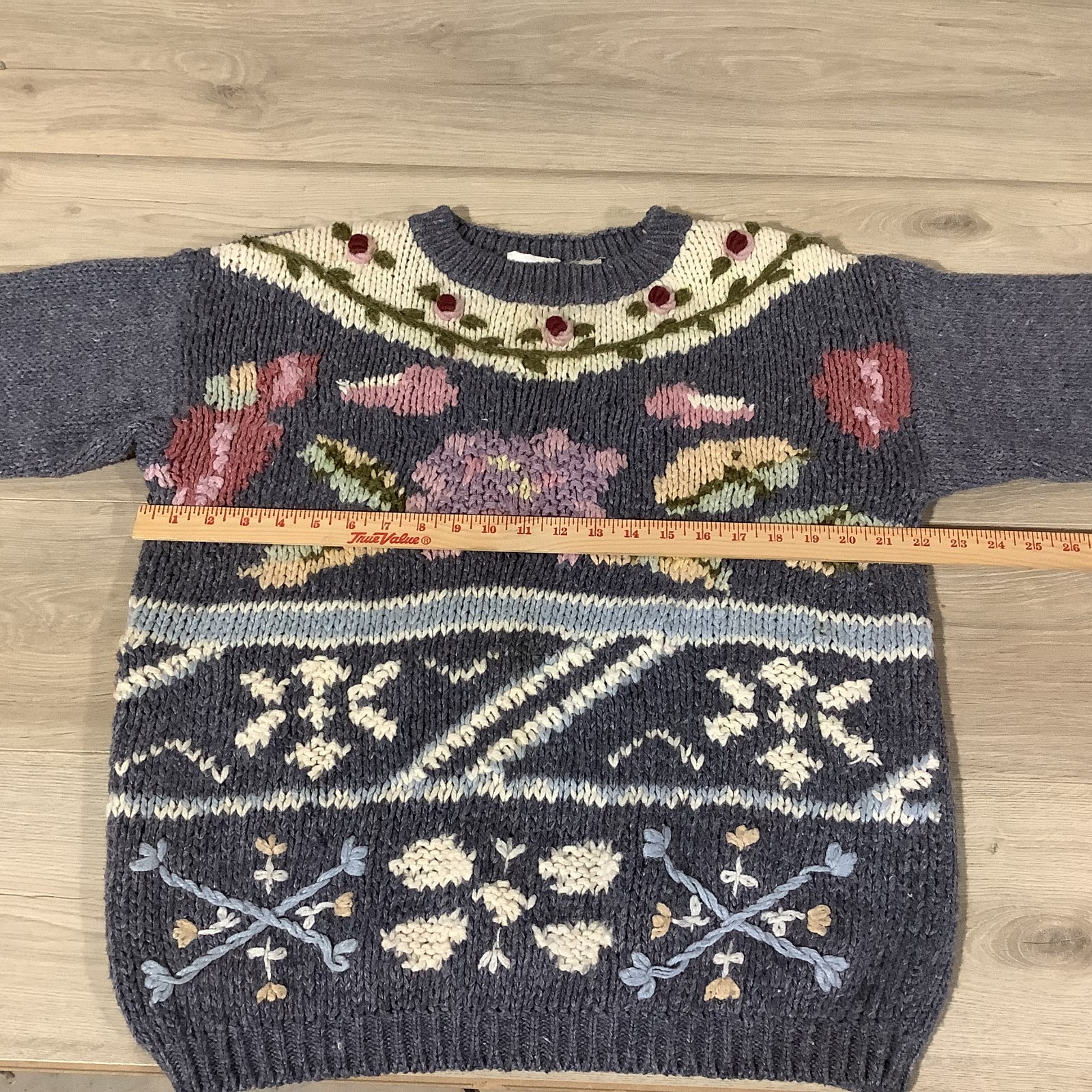 VTG Needles & Yarn Knit Sweater Floral Embroidered Crocheted Sz L Grandma Granny