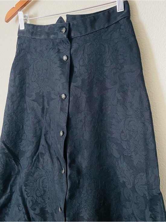 Vintage Wahmaker SIZE 10 & 12 black Victorian floral style jacket and skirt set