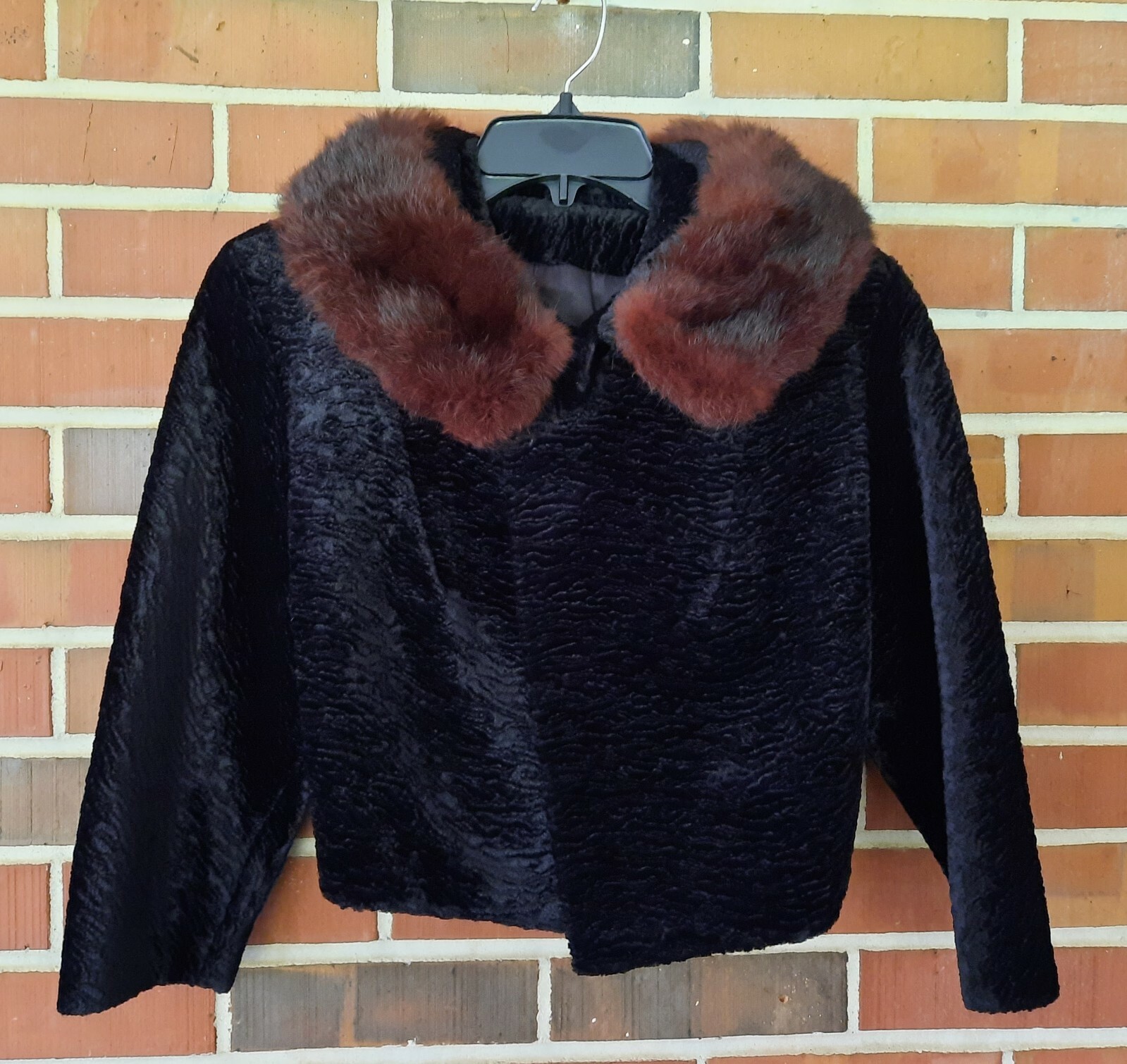 Vintage 60s Small Cropped Crinkle Jacket Fur Collar Ladies Garment Workers Union