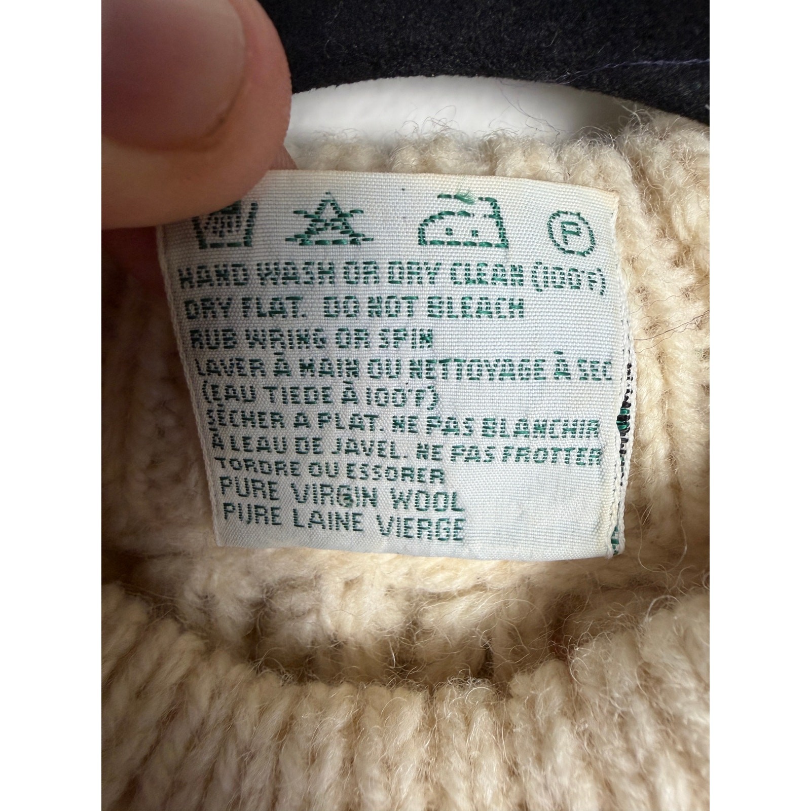 Vintage Dolmen Irish Aran Cable Knit Sweater 100% Pure Wool Cream Unisex M