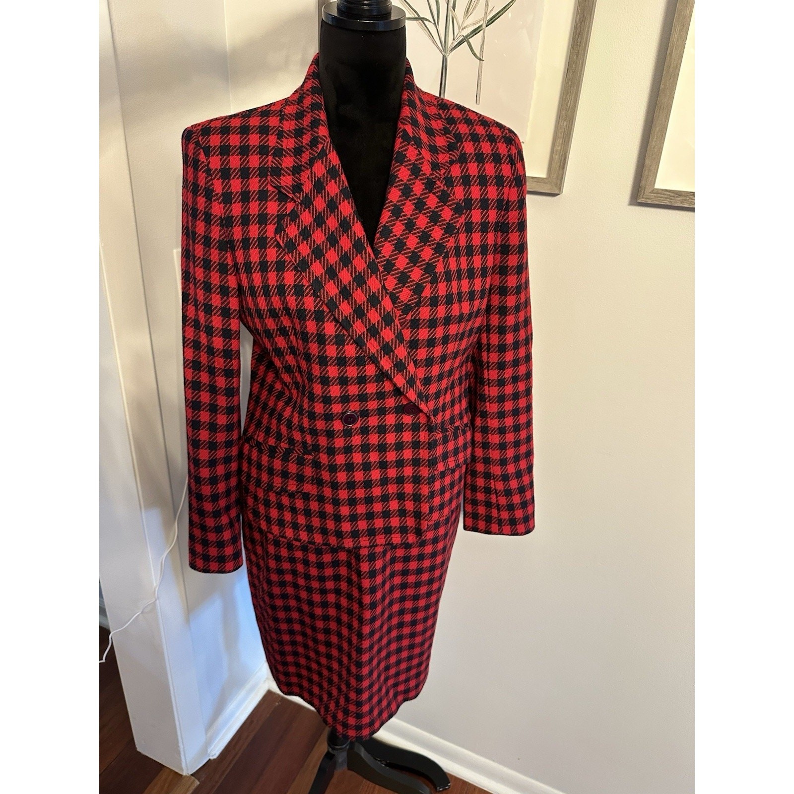 Vintage Wool Blazer & Skirt Suit Liz Claiborne Red/Blue Check Size 8 USA Retro