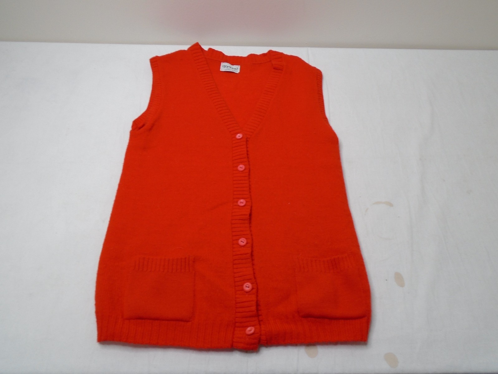 Vintage Womens Garland 100% virgin wool red sweater vest WARM Small