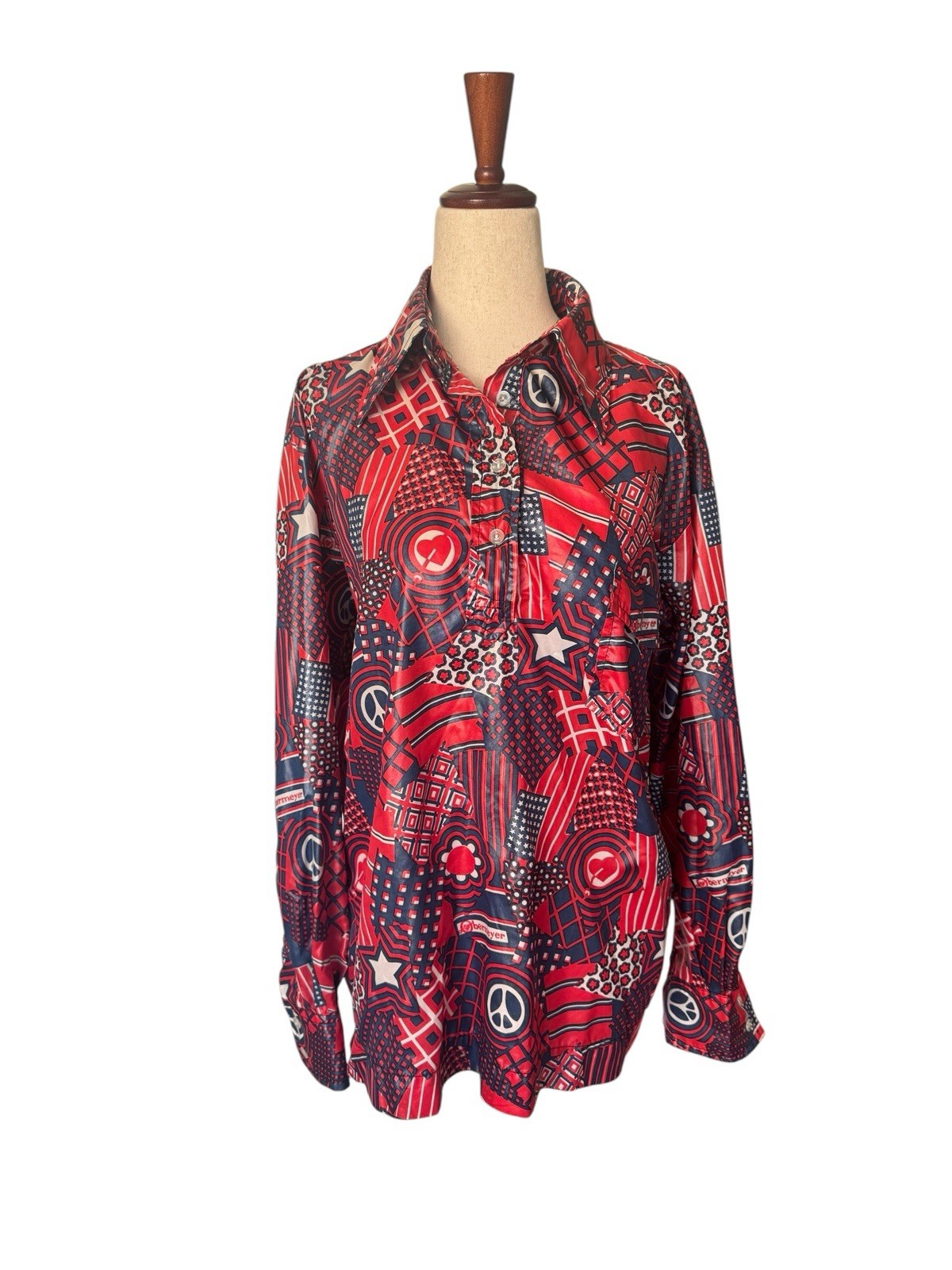 Vintage 70s Obermeyer Wind Shirt Top Red Navy Graphic Novelty Print Peace Flag