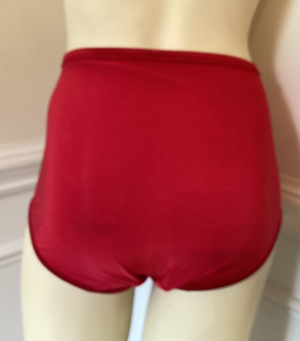 Vanity Fair 13-109 SZ 7 RED VINTAGE NYLON SPANDEX BRIEFS SECOND SKIN SHINY TRIM