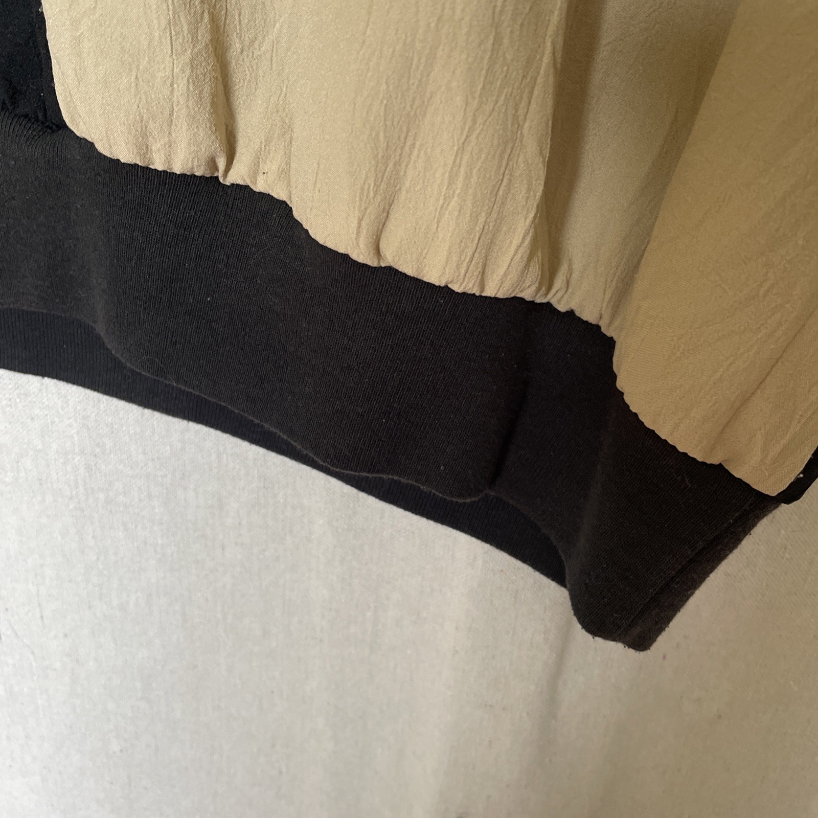 VTG Bon Worth Women’s M Blouson Top Banded Hem And Sleeves Black Tan Made In USA