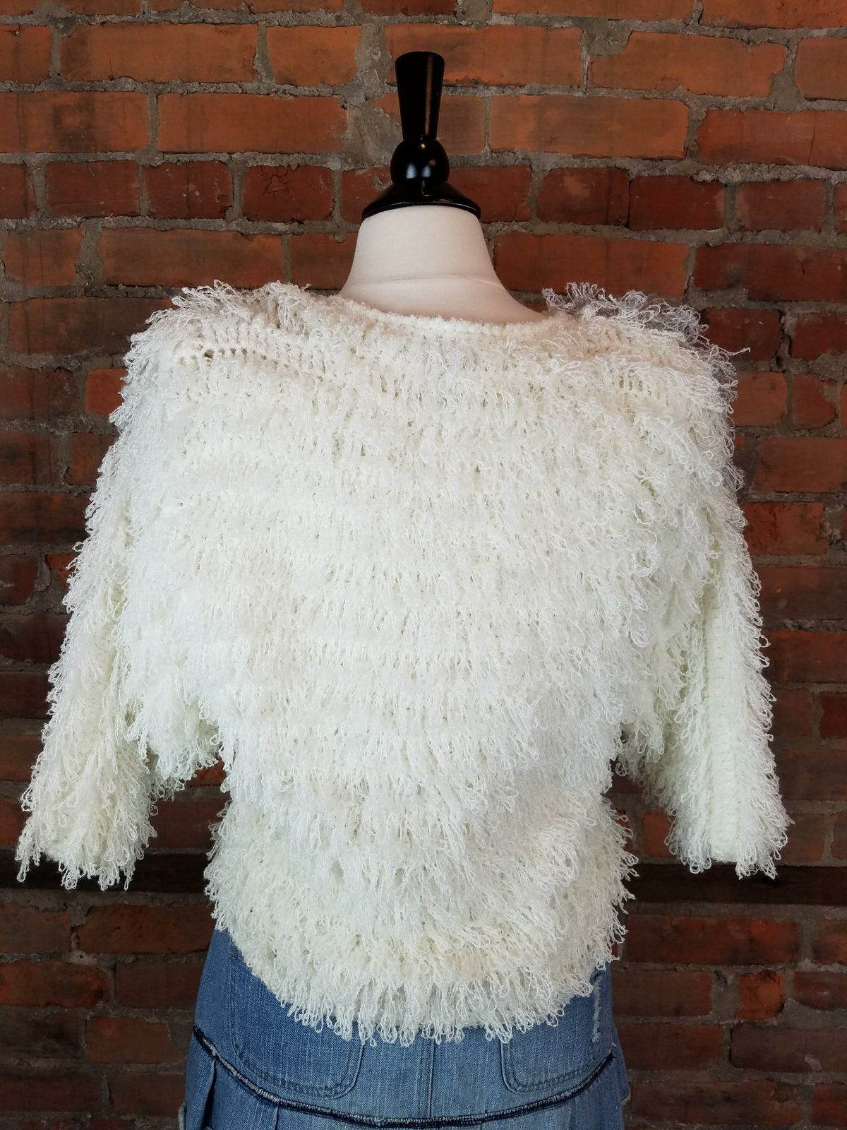 VTG Women’s Hand Crocheted Sweater Fringe White Pink Black Geometric Print Sz M