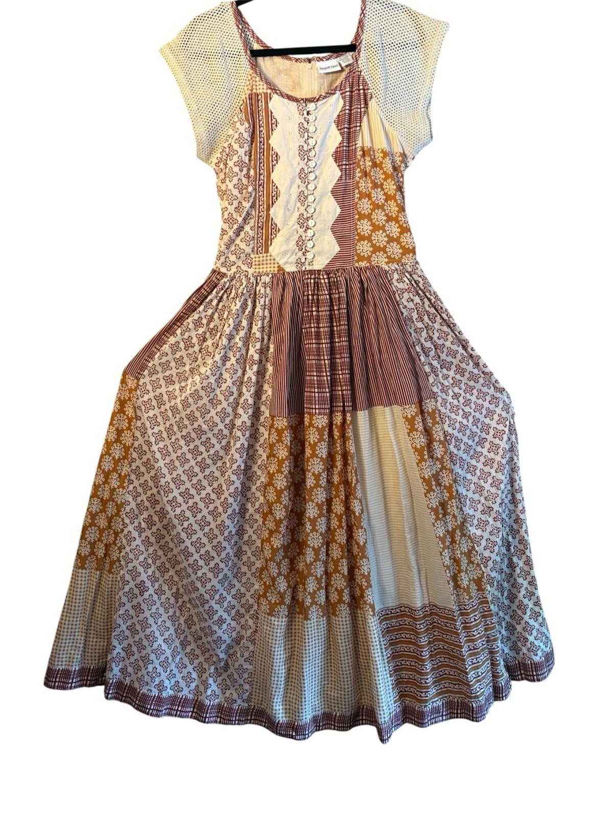 90’s patchwirk peasantdress 100% cotton VTG NEWPORT NEWS FITS MEDIUM NWD