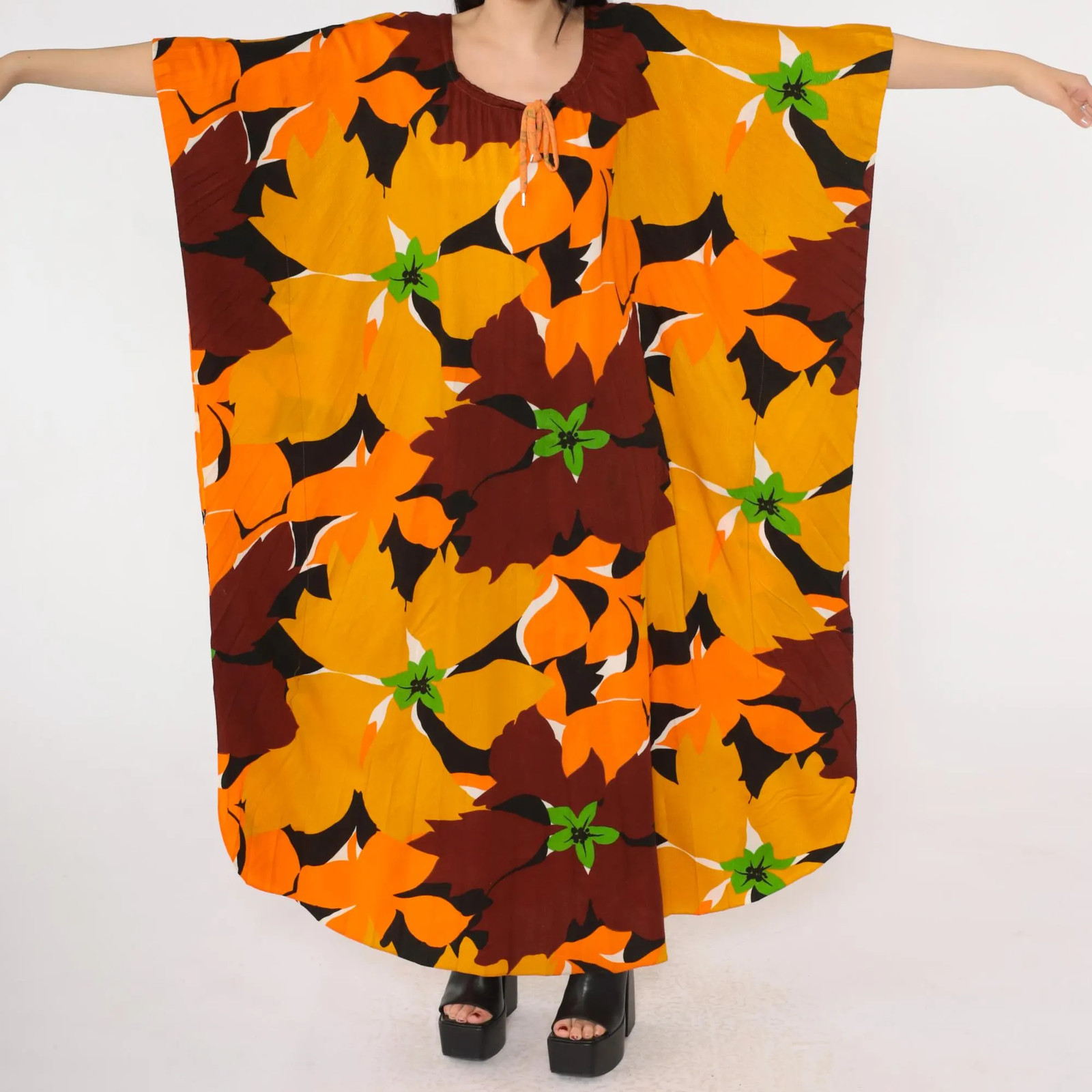 Vintage Hawaiian Caftan Dress 70s Boho Floral Maxi Hippie Bohemian 1970s Long Te