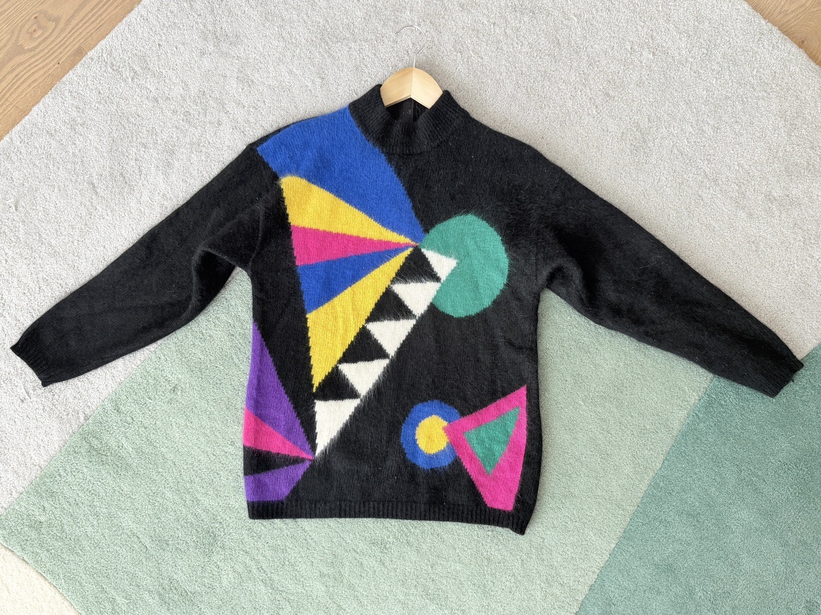 VTG STUNNING One-of-a-kind Wool Knit Colorful ZipBack Sweater Abstract Geometric