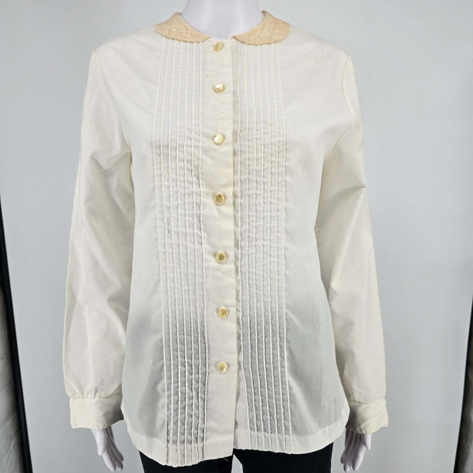 Vintage 1970s Donnkenny Peter Pan Lace Collar Pintuck Long Sleeve Blouse (L)
