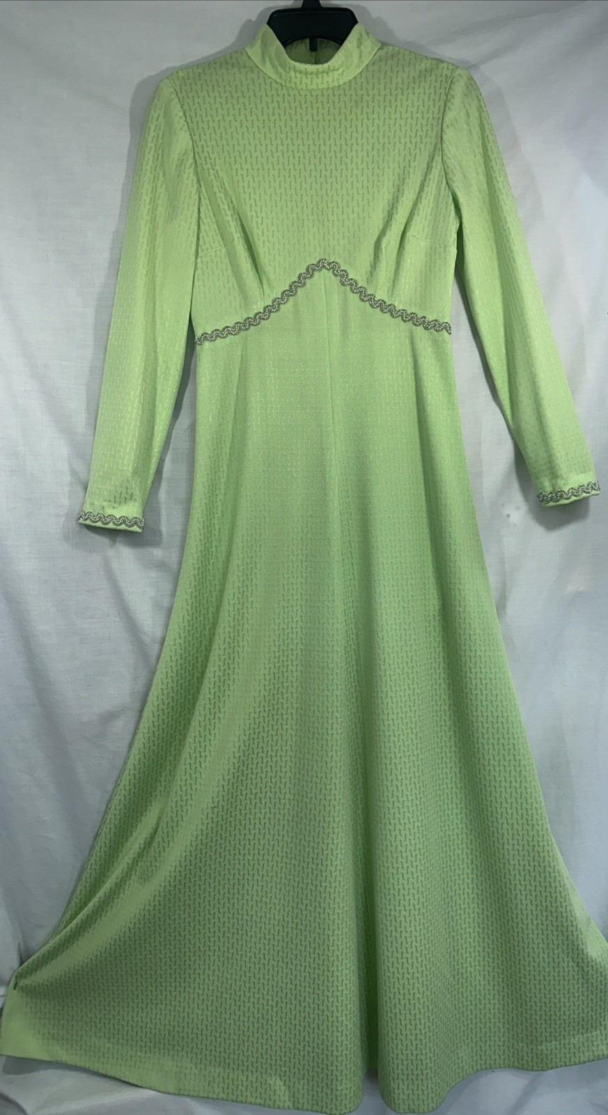 Vtg 60s Maxi Dress Empire Waist Green W/Gold Jacquard Beaded Trim 34″ Bust S 6/8