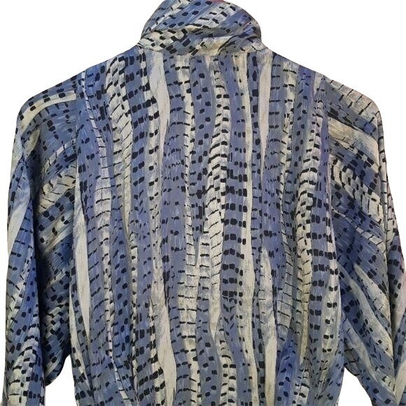 Vintage Tess Blouse 12 Blue Python Mock Neck Bishop Romeo Renaissance Rare