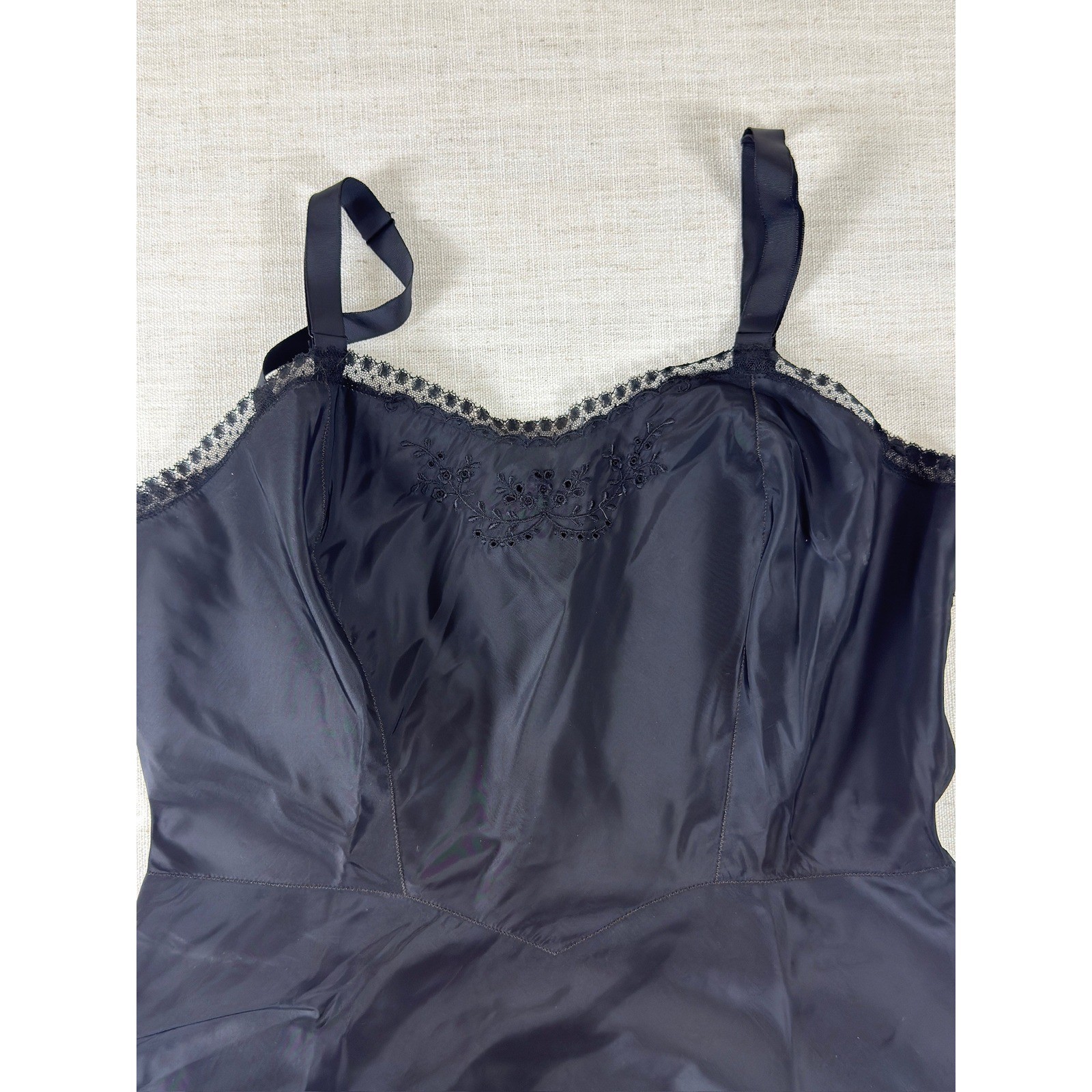 Vintage Barbizon Camiselle Tafredda Black Lace Trim Full Slip Dress Size 14 Miss