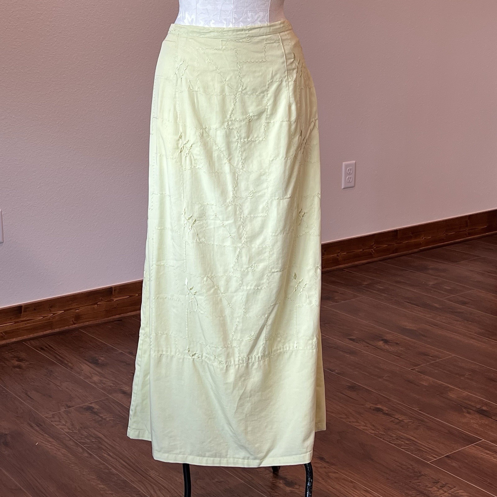 90s Y2K Fairycore Boho Nu Construction Light Green Embroidered Leaf Maxi Skirt L