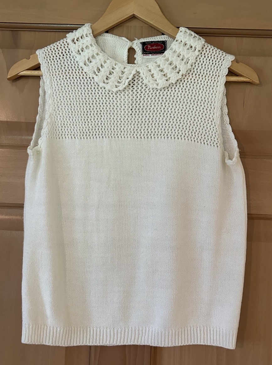 VTG Nasharr White Knit Sleeveless Top Crochet Panel Peter Pan Collar 1960s 1970s