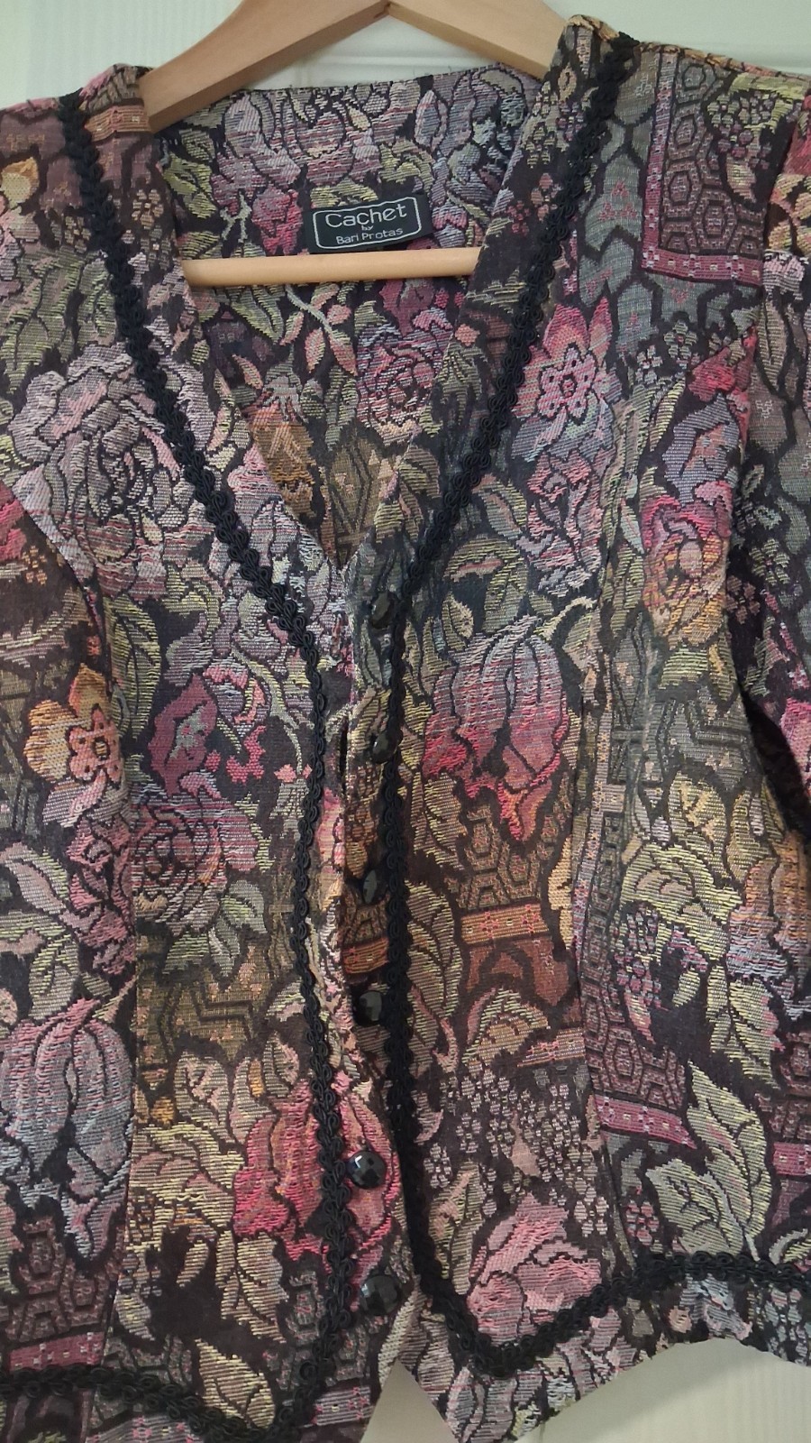 Vintage Cachet by Bari Protas Cropped Tapestry Jacket Floral Brocade Blazer
