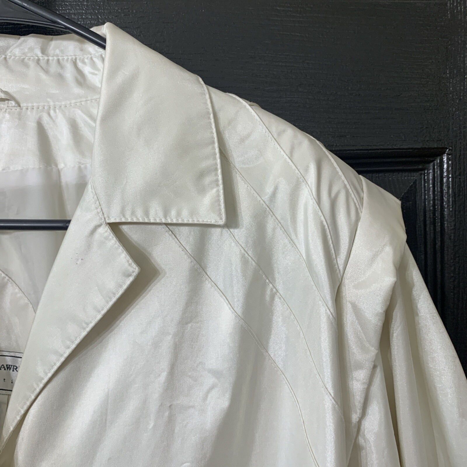80s 90s Vintage Womens Sz M Belted Trench Rain Coat Shiny Pearl White Unique