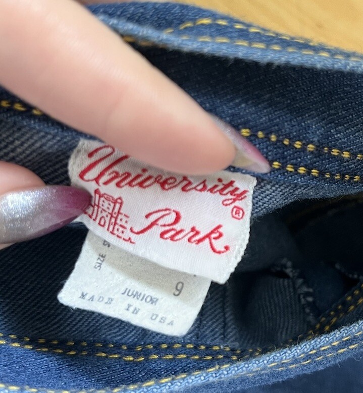Vtg 1970s UNIVERSITY PARK Bell Bottoms Flare Jeans Embroidered Tennis Shoes-Sz 9