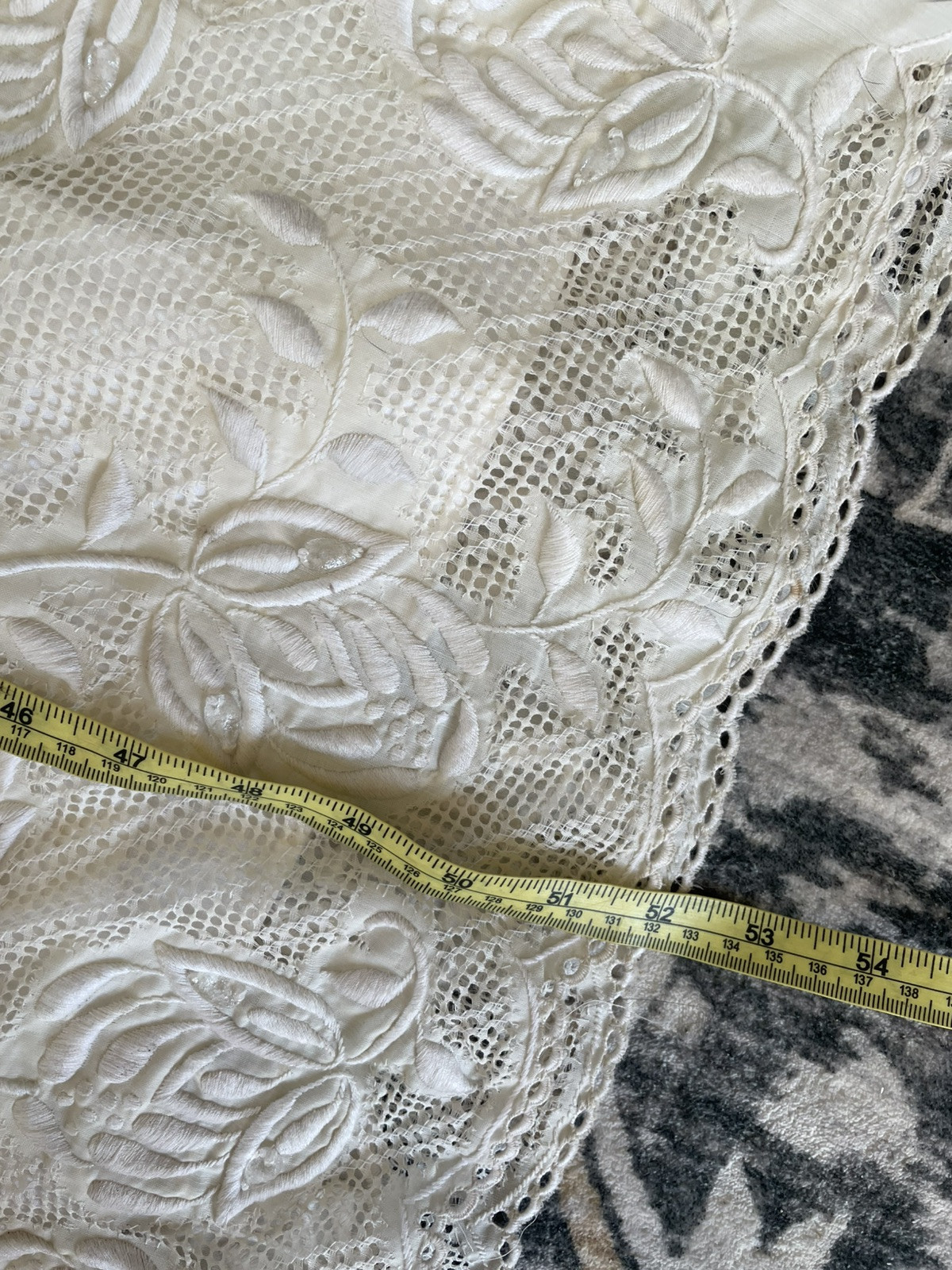 Vtg Stunning Ivory Tapestry Lantern Style Wedding Dress W/ Veils 30”/28”/52”