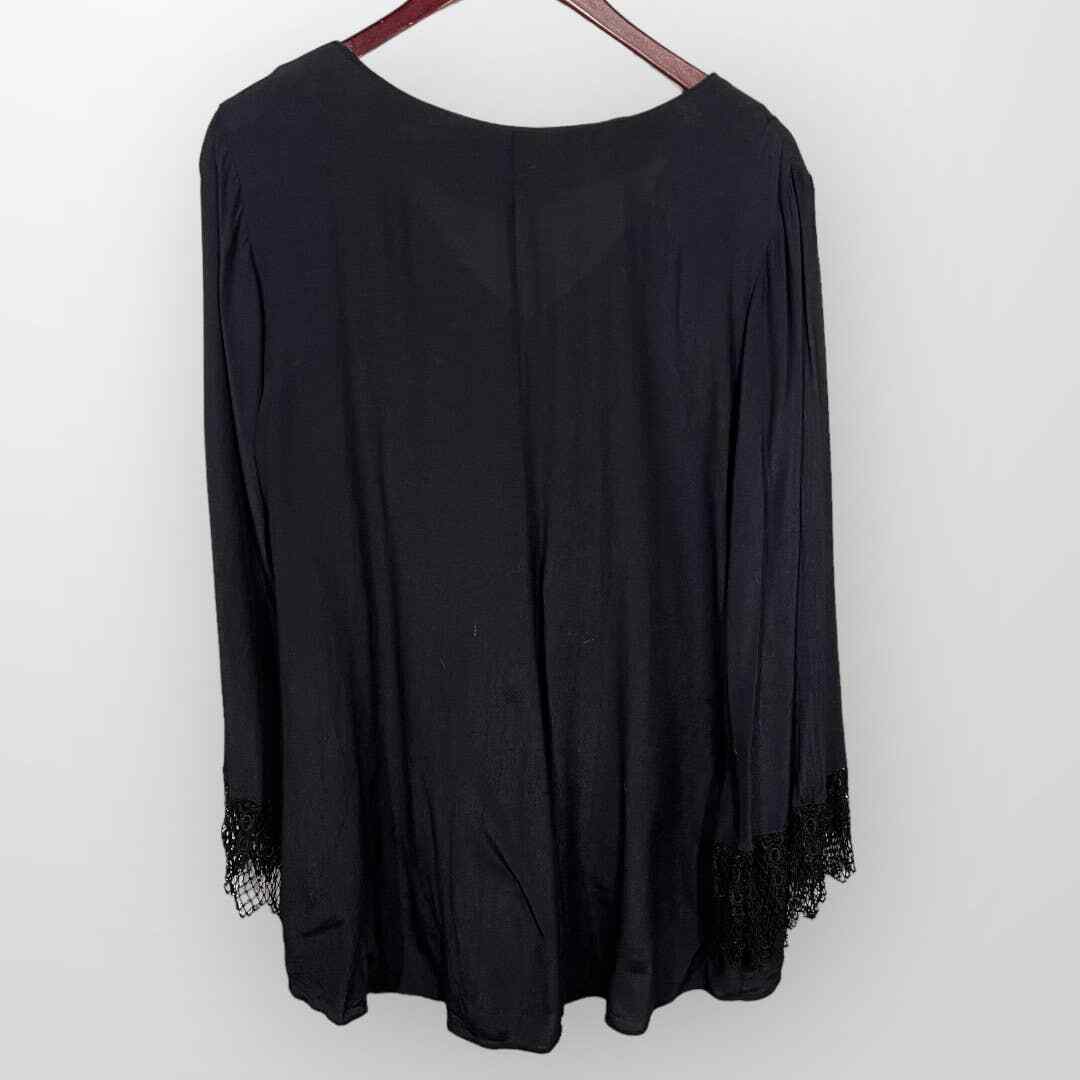 Vintage Celia Tejada Blouse (L) Bell Sleeves Crochet Lace Cuffs USA Rayon Black