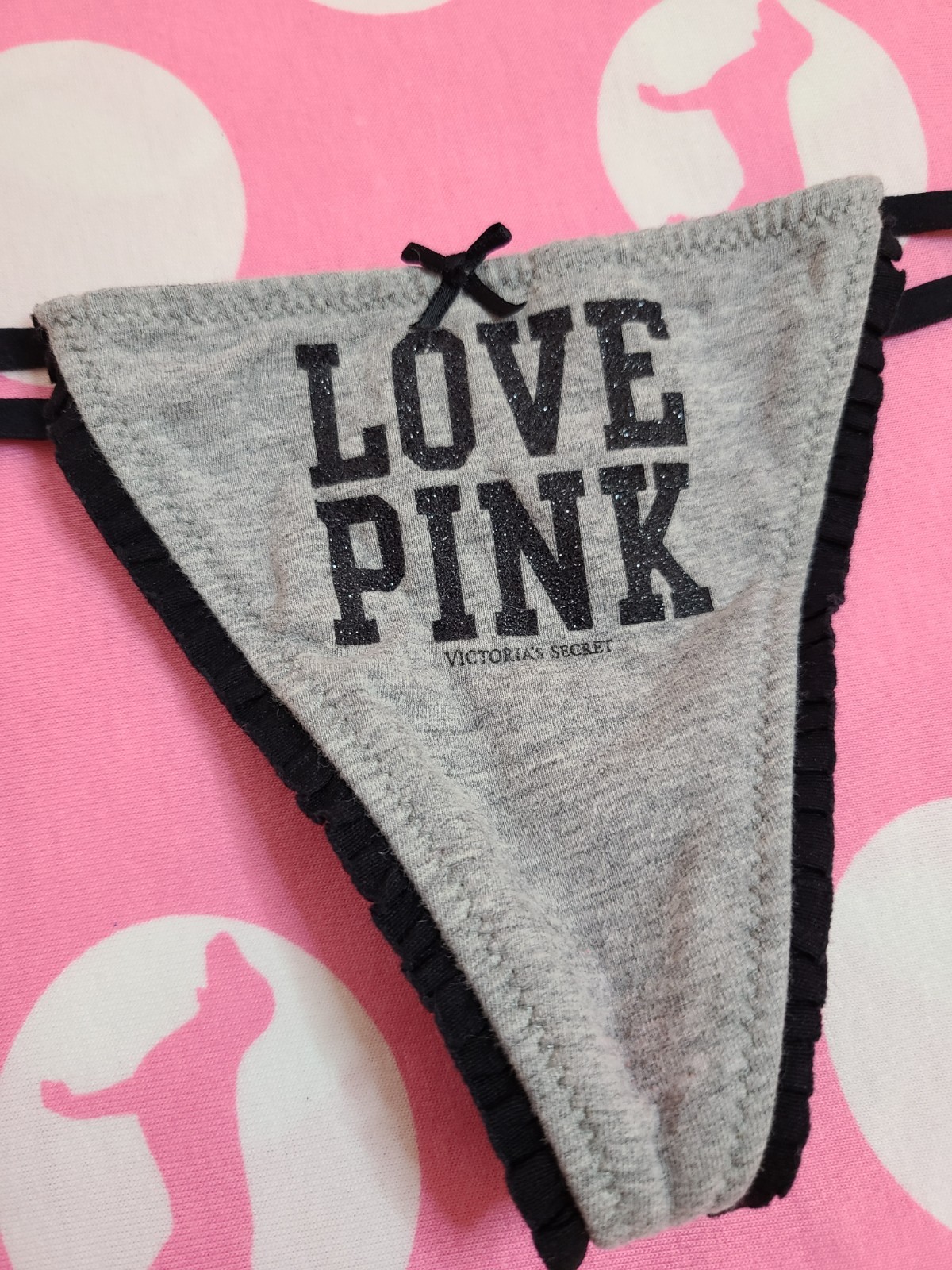 Rare VTG VS PINK Extra Low Rise Ruffle Trim Cotton V-string Thong Panty XS
