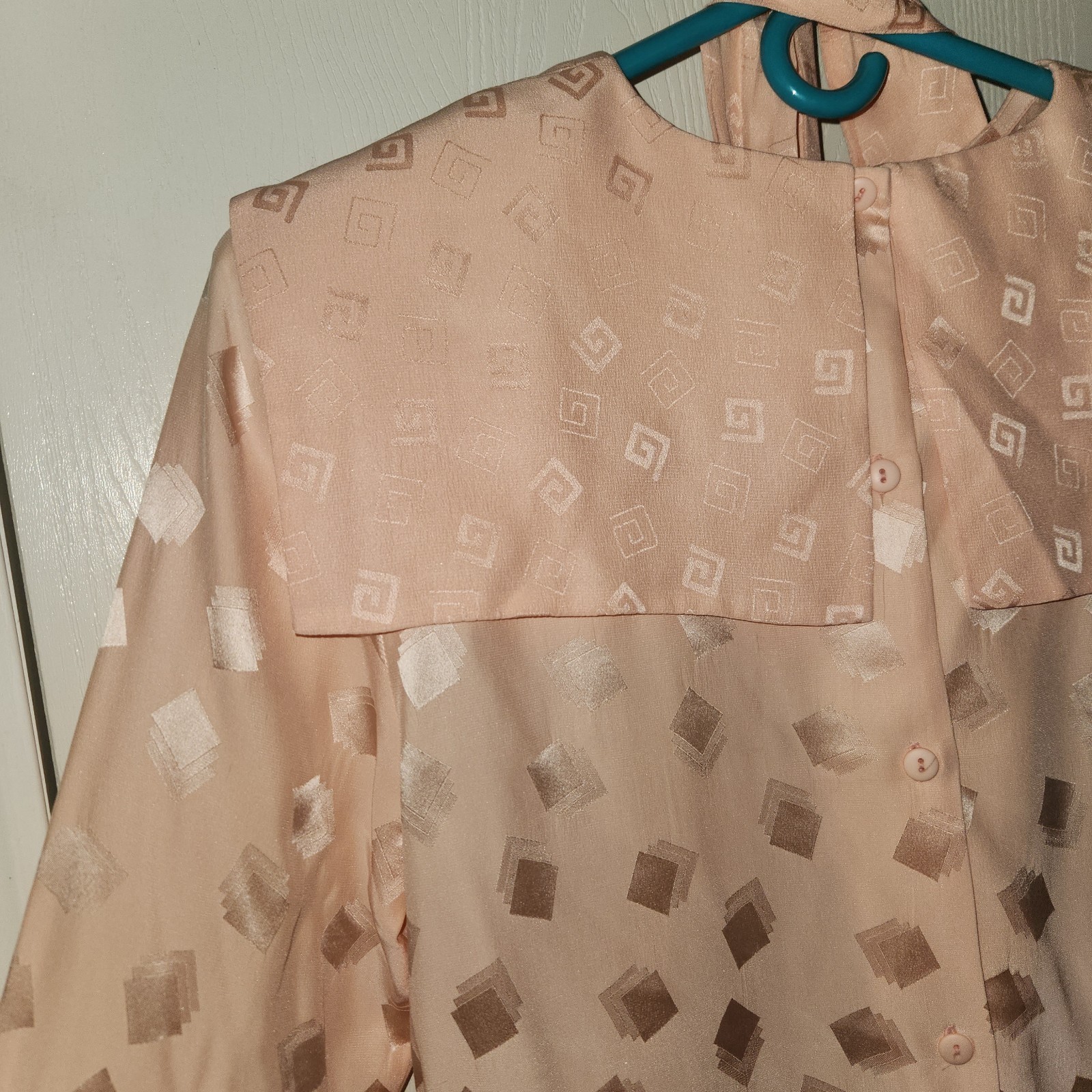 3 Piece Vtg 1980s Joanie Char Patterned Silk Shirt & Skirt Set Salmon Petite 10