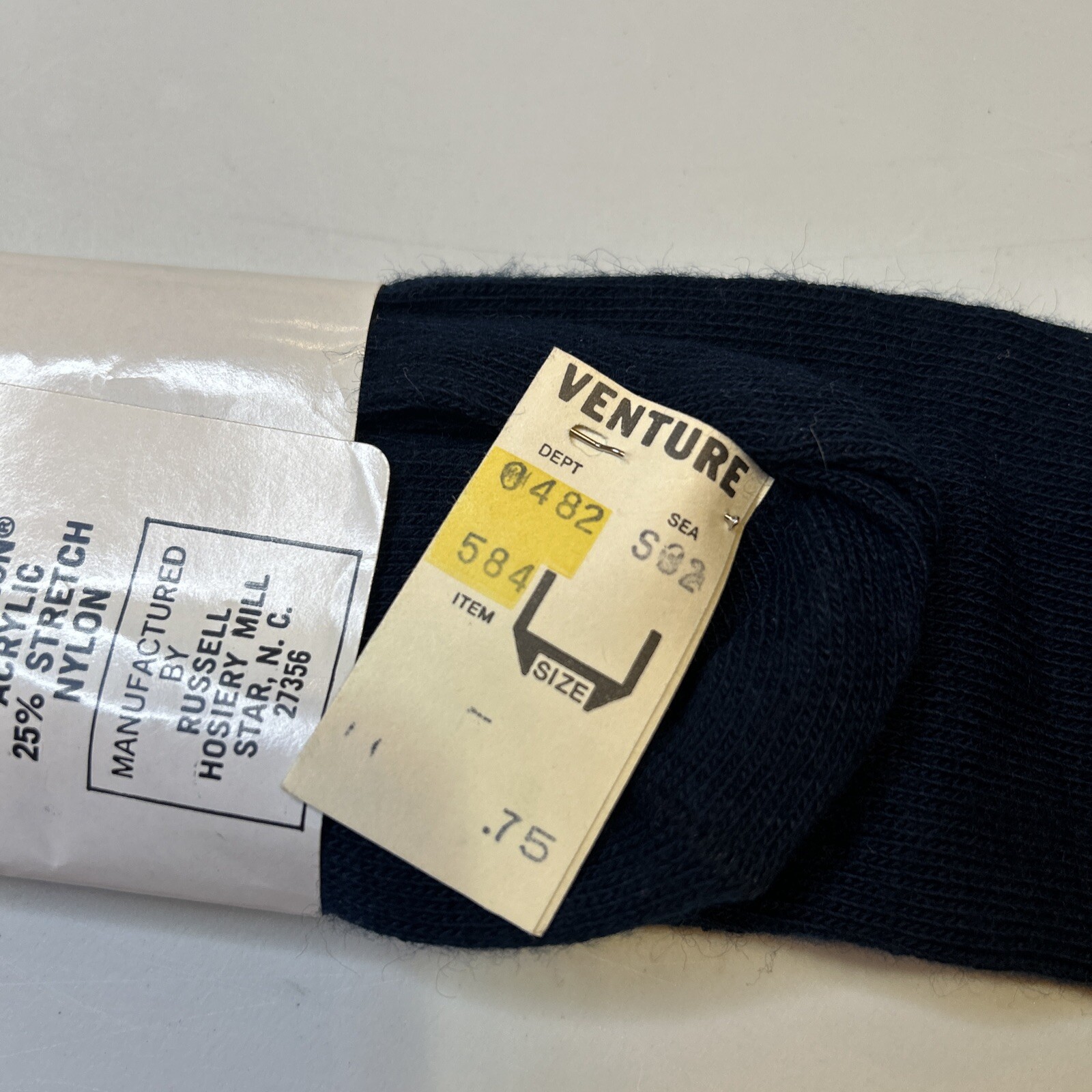 VTG Socks Womens 80s NOS 9-11 Knee Hi USA Acrylic 90’s Navy 20″ Russell Hosiery