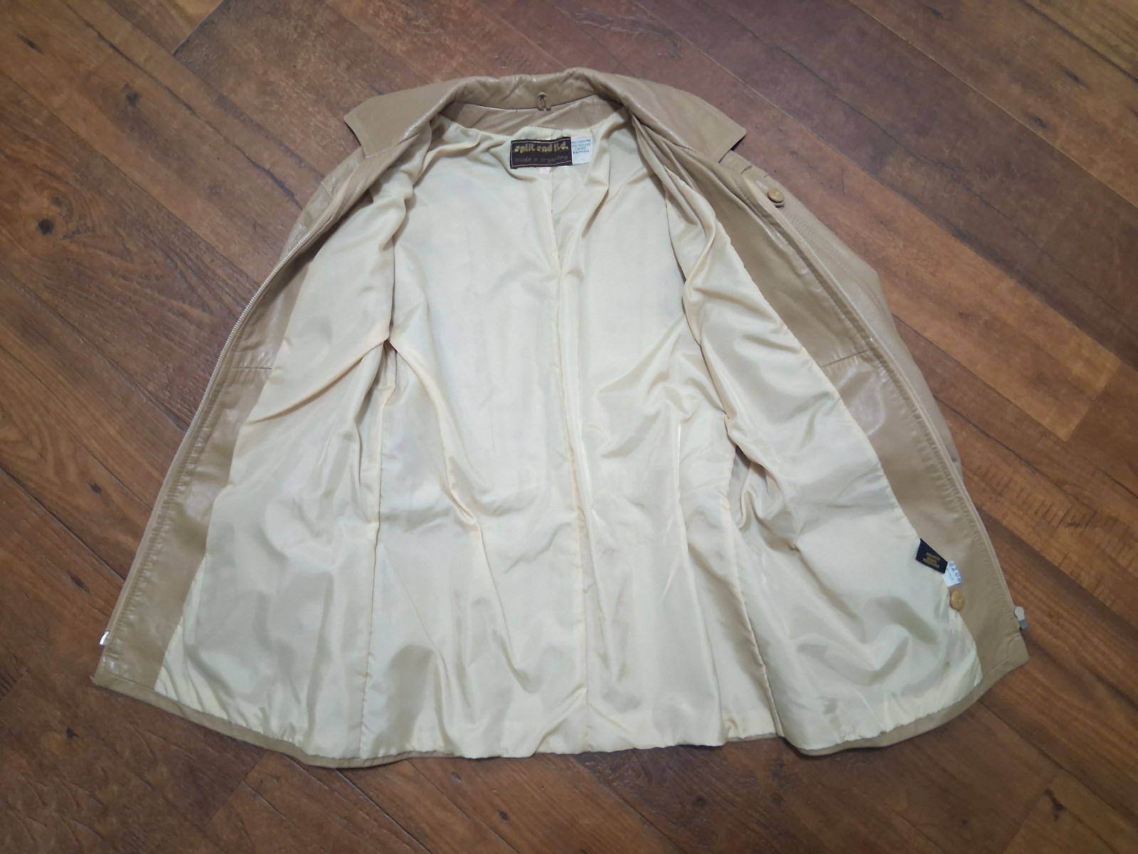 Women’s Vintage 1970s Split End Leather Jacket Made In Argentina