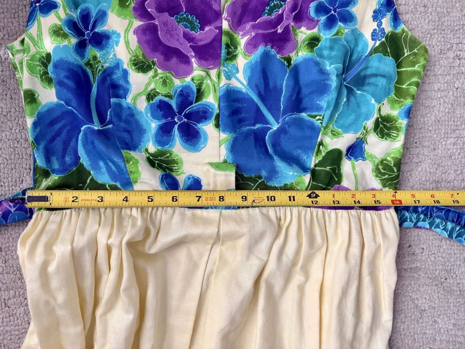 Waltah Clarke’s Vintage 1960s Sleeveless Hawaiian Floral Cotton Maxi Dress 16