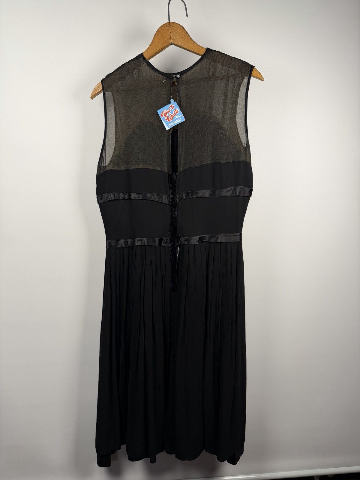 Vintage 1950s Mid Century Retro Black Chiffon Pleated Fit Flare Sleeveless Dress