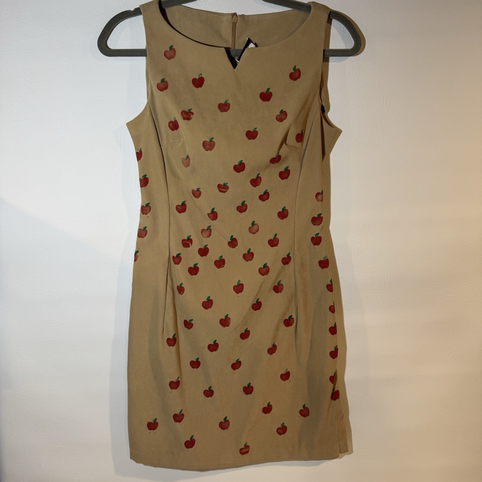 Vintage Rampage Apple Dress Size 5 Tan Hand Painted Novelty Teacher Dress