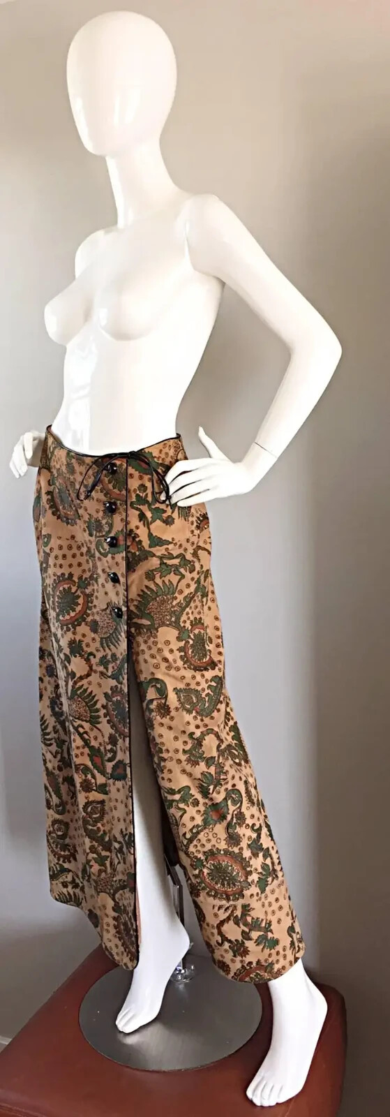 Rare Vintage Geoffrey Beene Bazaar Suede Leather Hand Painted Paisley Skirt