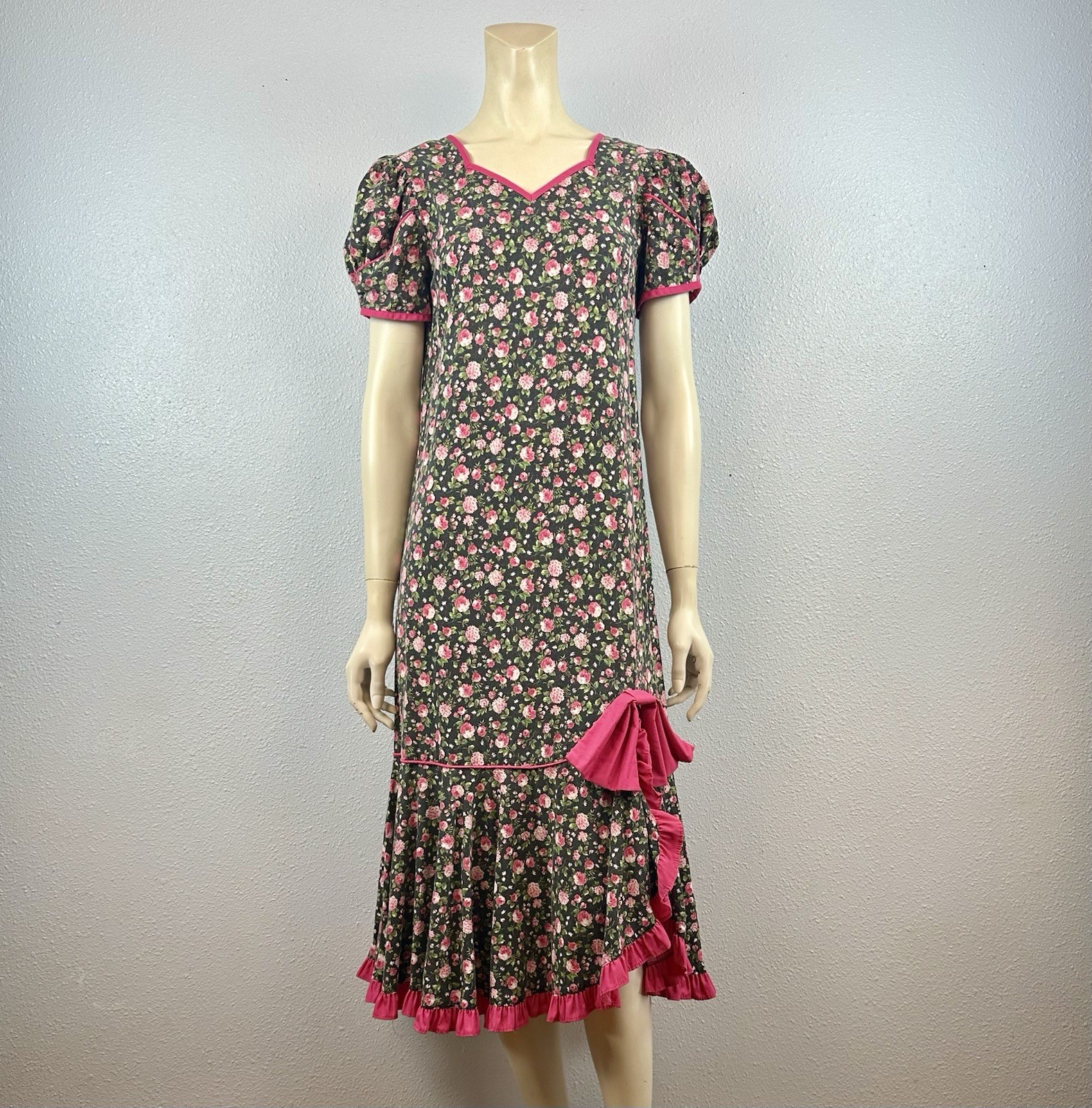 VTG Jane M Honolulu Hawaiian Muumuu House Dress Size X-Small/Small