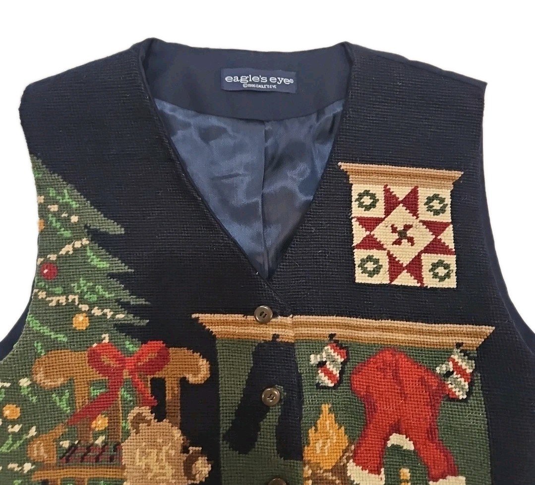 VTG 90s Eagles Eye Wool Needlepoint Blue Christmas Vest Holiday Festive Sz M