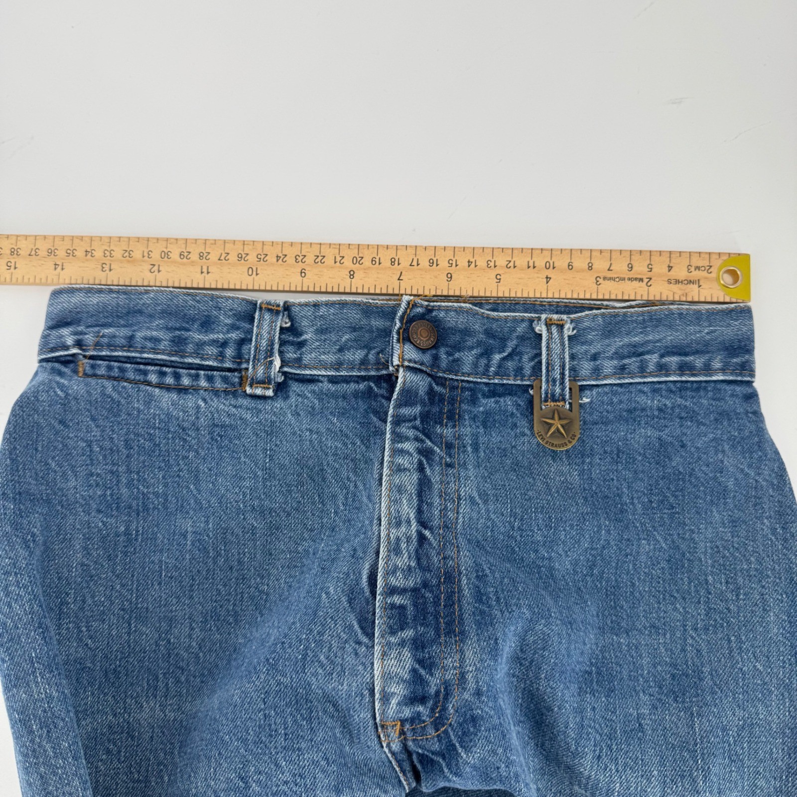 Vintage Levis Orange Tab High Waisted Straight Leg Jeans Medium Wash Blue 28×34
