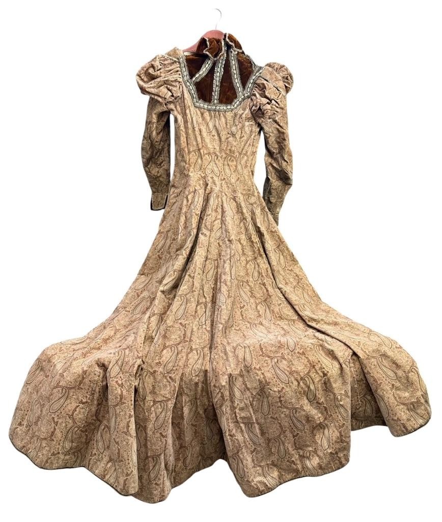 Antique Mother Hubbard ? Style Dress Tea Gown Circa Late 1800’s