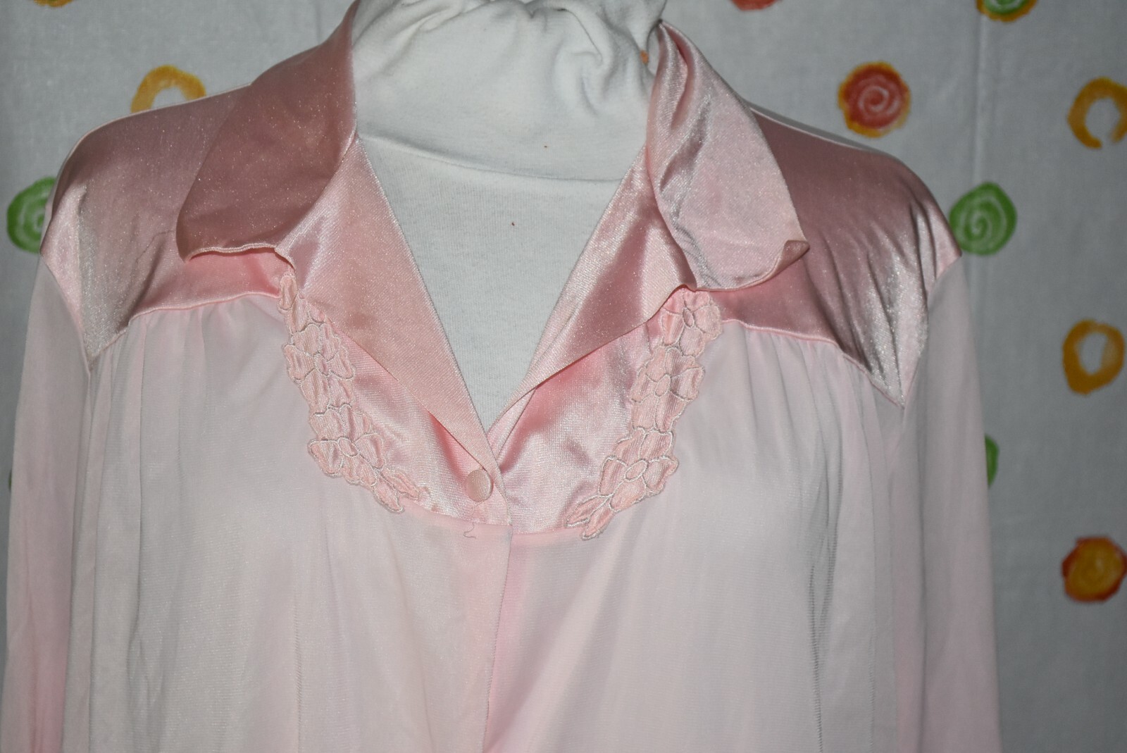 Vintage VANITY FAIR women’s Large PINK BELOW KNEE HOUSECOAT DUSTER robe USA VGC