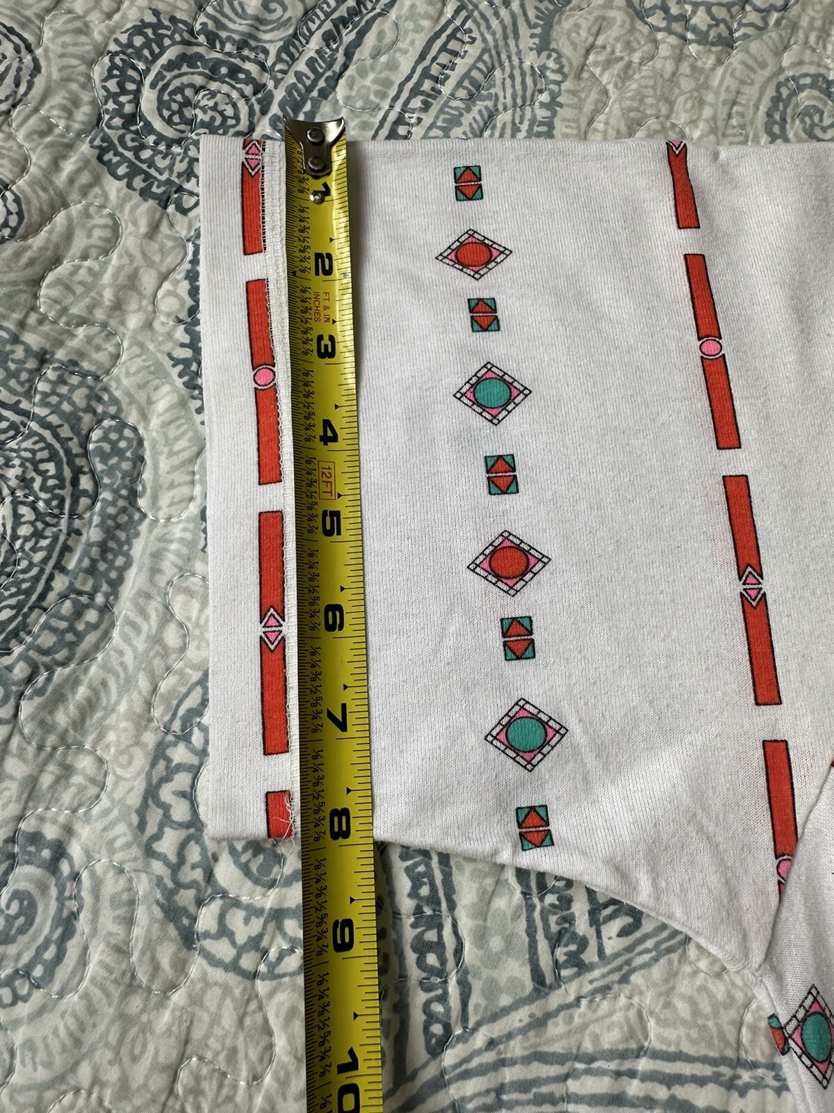 Vintage 1980’s Woman’s Incognito Pocket T-Shirt Geometric Shapes Design Size L ?