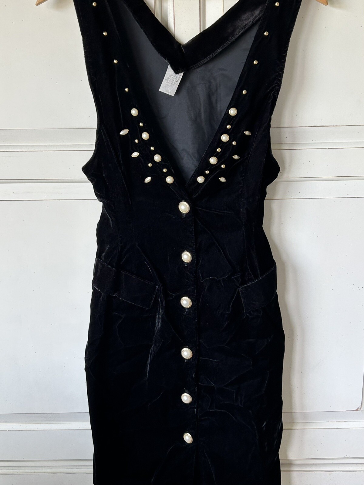 Vintage 1980s/90s XTRMZ Black Crushed Velvet Faux Pearl Buttons Sexy Dress 5/6