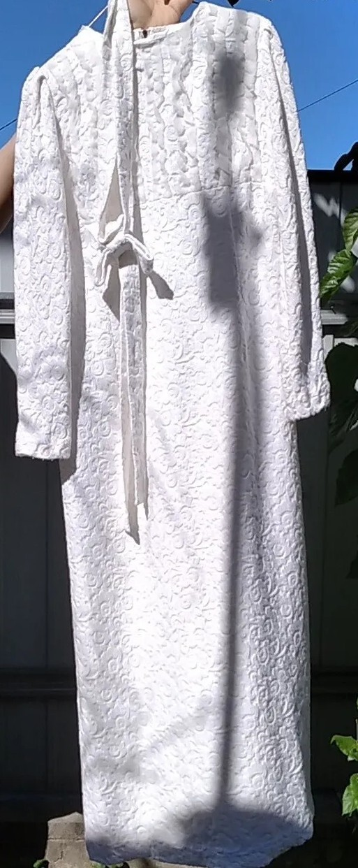 Vintage Soviet White wedding set dress veil gloves 1972 USSR Ukraine with histor