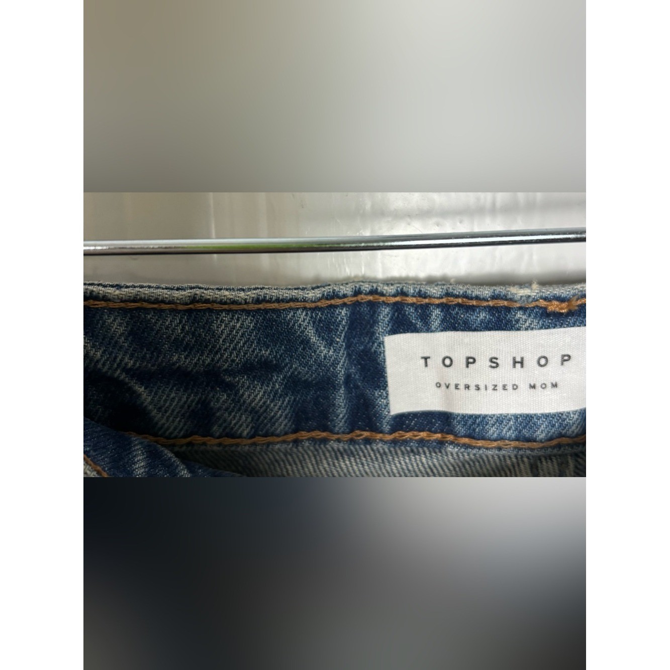 Topshop Oversized Mom Jeans High Rise Blue Denim 30×34 NWT Vintage Wash