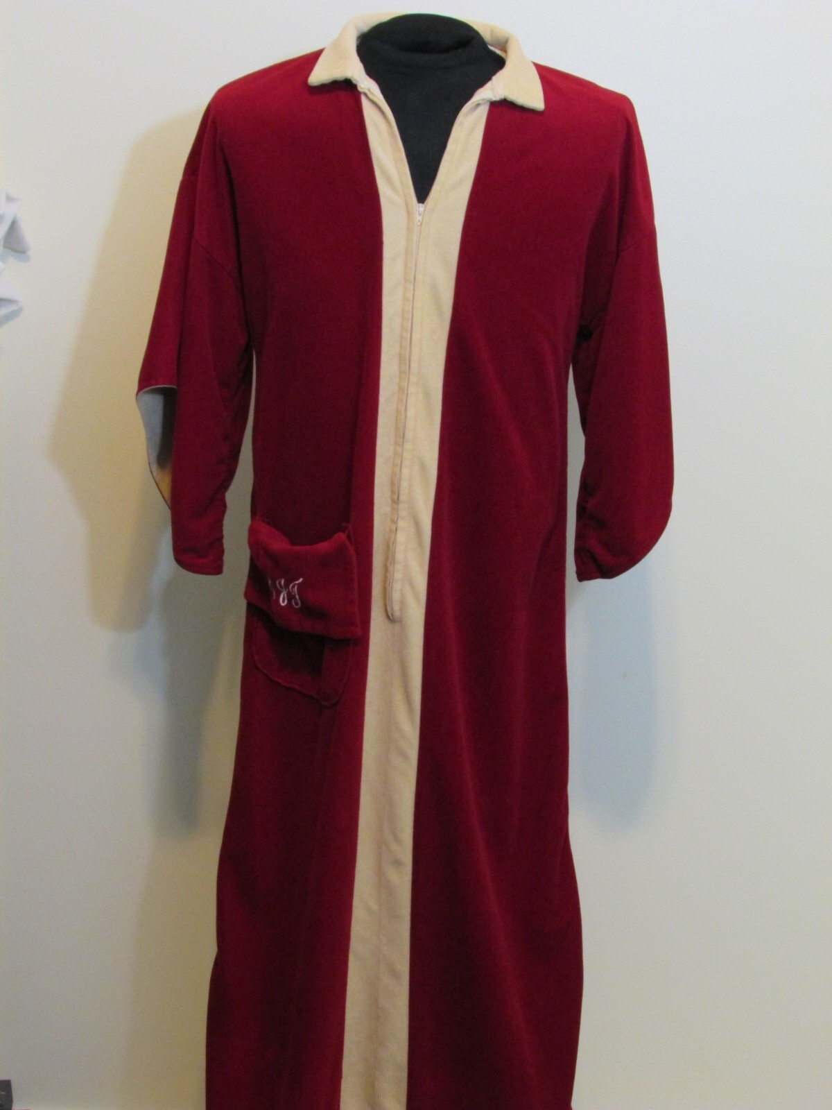 Vintage JC Penney Loungewear Burgundy Tan Robe