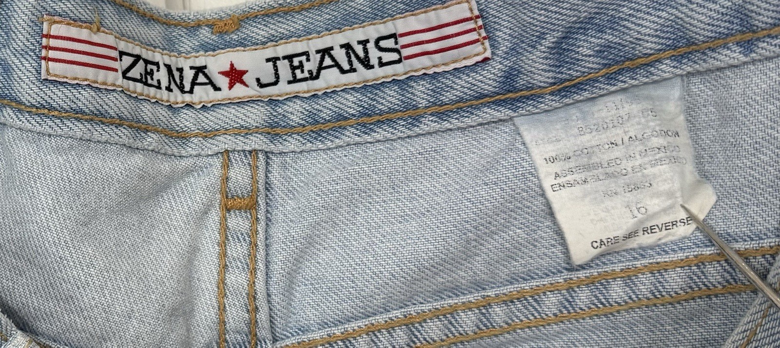 VTG Zena Jean Shorts High Rise Pleated Mom Jeans 80s 90s Size 16 – 32” Waist