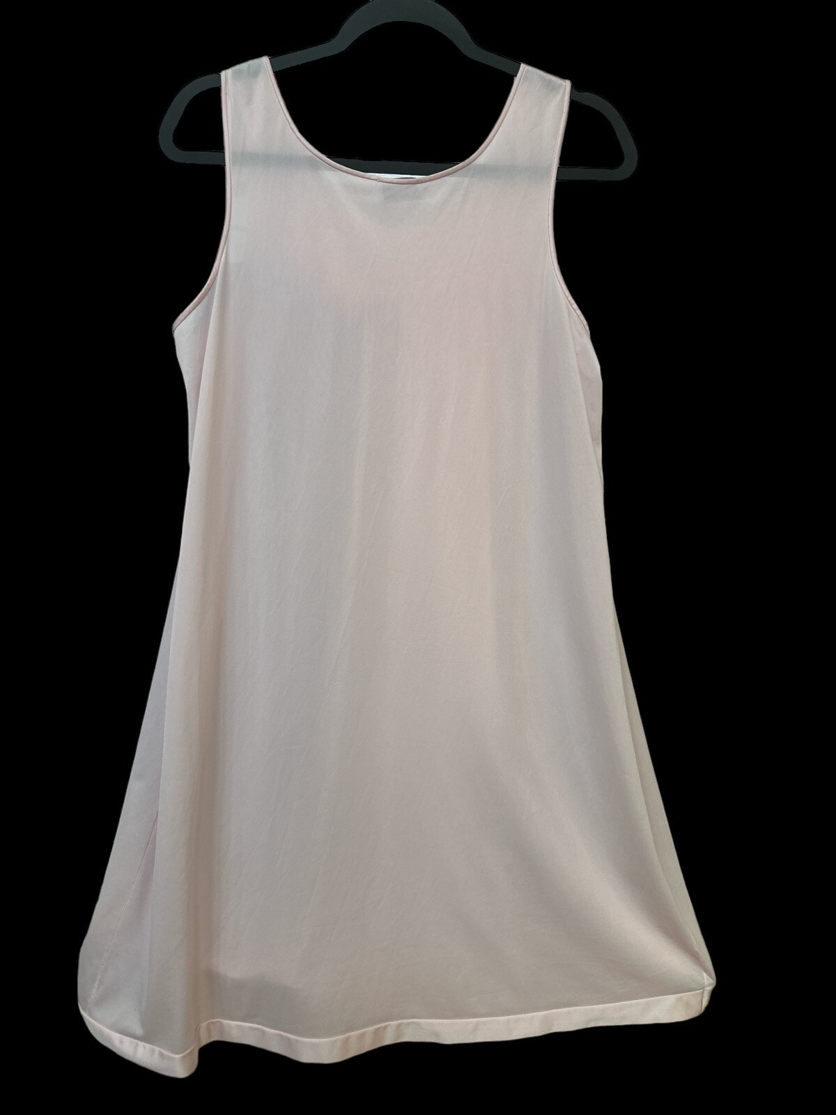 Vintage Lorraine Elegant Night Gown M Pink 100% Antron Nylon USA