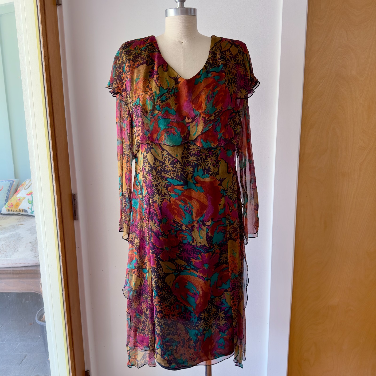 VTG Holly Harp 100% Silk Chiffon Tiered Ruffle Long Sleeve Floral Dress-Size Med