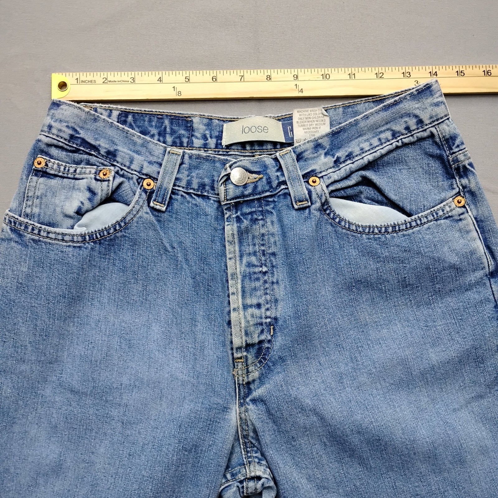 Vintage Gap Loose Fit Jeans Womens 8 Regular Blue Denim Made in USA Button Fly