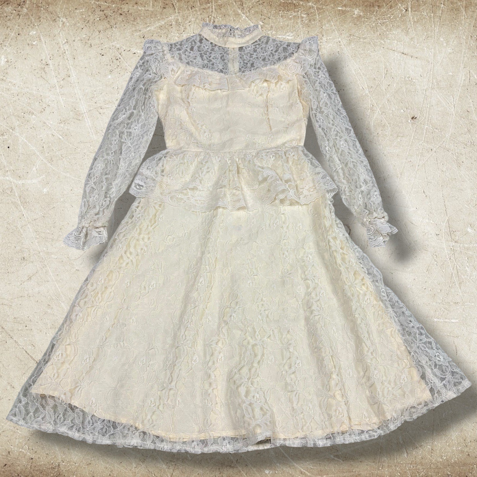 Vintage 1970s Bohemian Whimsical Prairie Lace Ivory Dress Size 8/9 Cottagecore